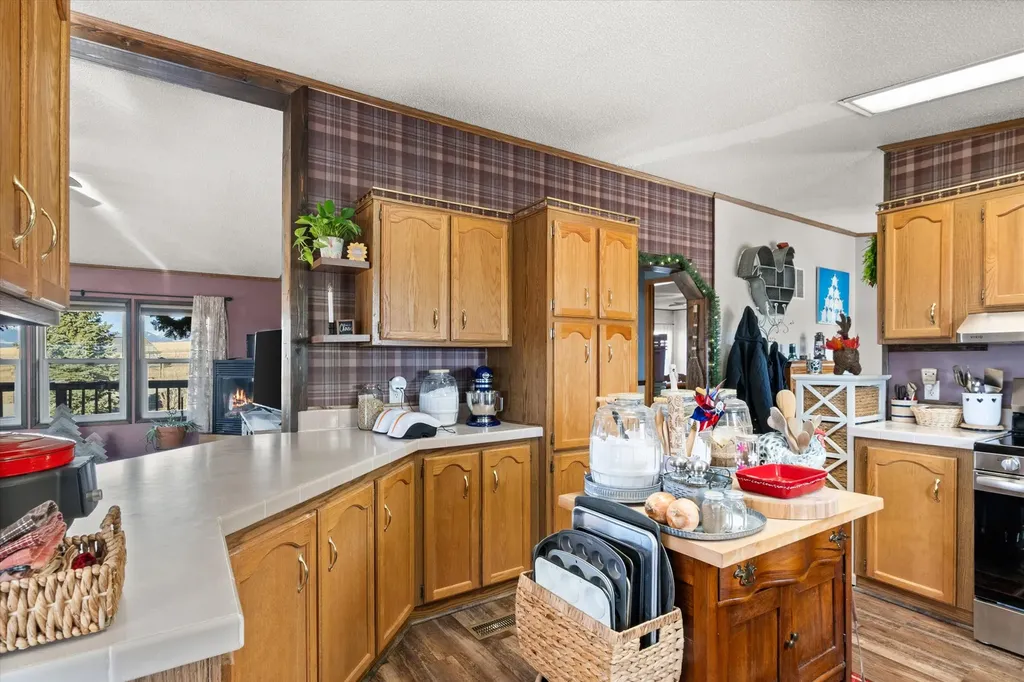 312 Sandhill Lane Townsend MT 59644