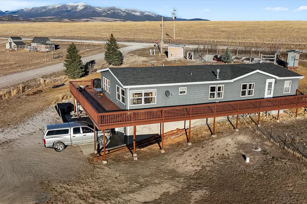 312 Sandhill Lane Townsend MT 59644