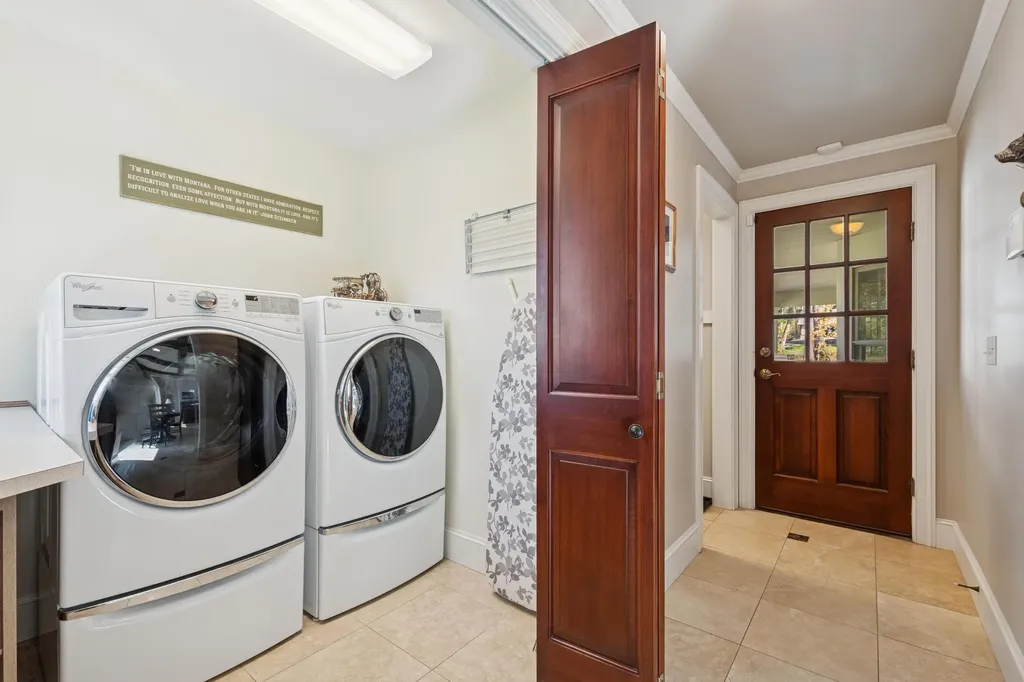 43 Ridgeway Court Columbia Falls MT 59912