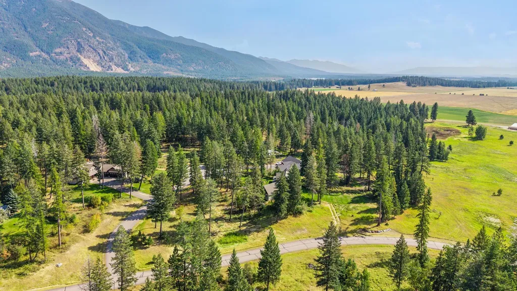 43 Ridgeway Court Columbia Falls MT 59912