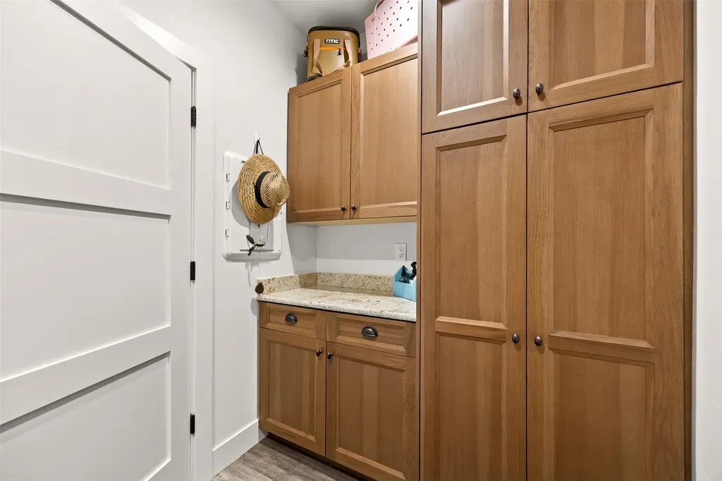 301 N 1st Street Hamilton MT 59840