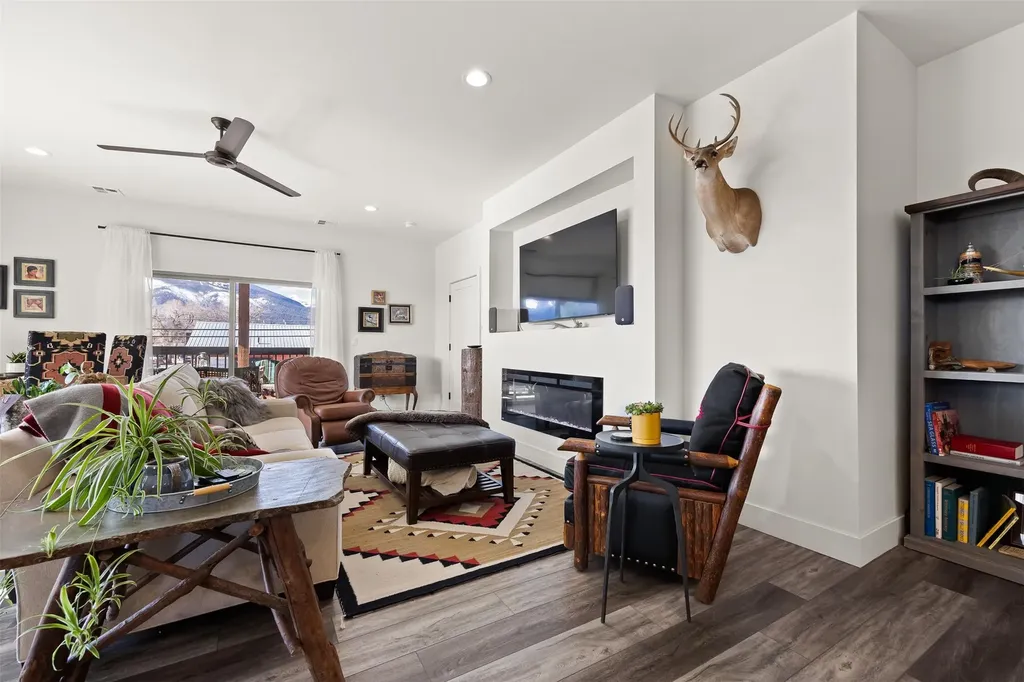 301 N 1st Street Hamilton MT 59840
