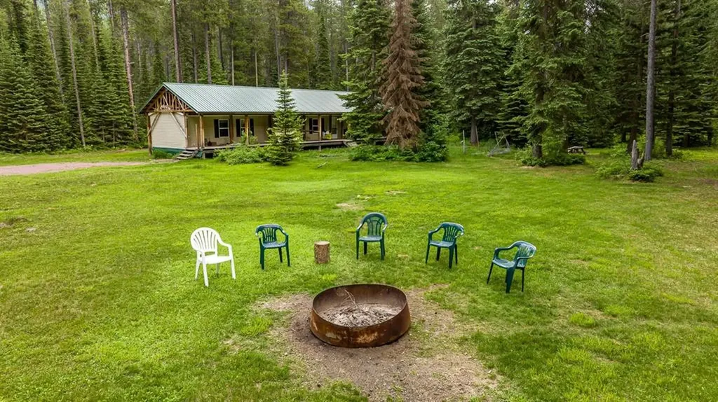 290 Izaak Walton Inn Road Essex MT 59916