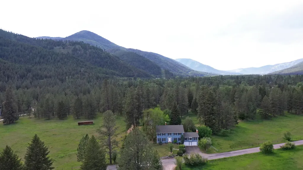 13655 Turah Road Clinton MT 59825