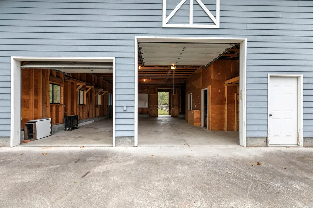 13655 Turah Road Clinton MT 59825