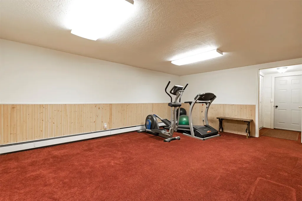 13655 Turah Road Clinton MT 59825