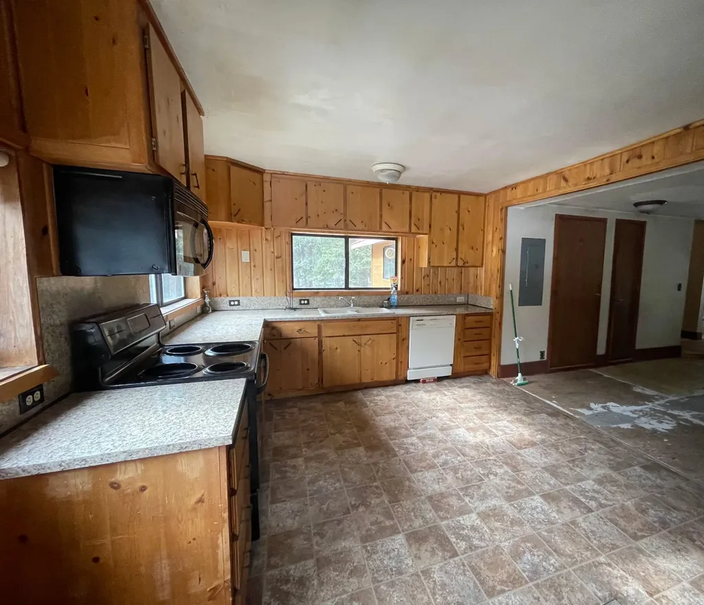 39771 Mount Highway 83 Bigfork MT 59911