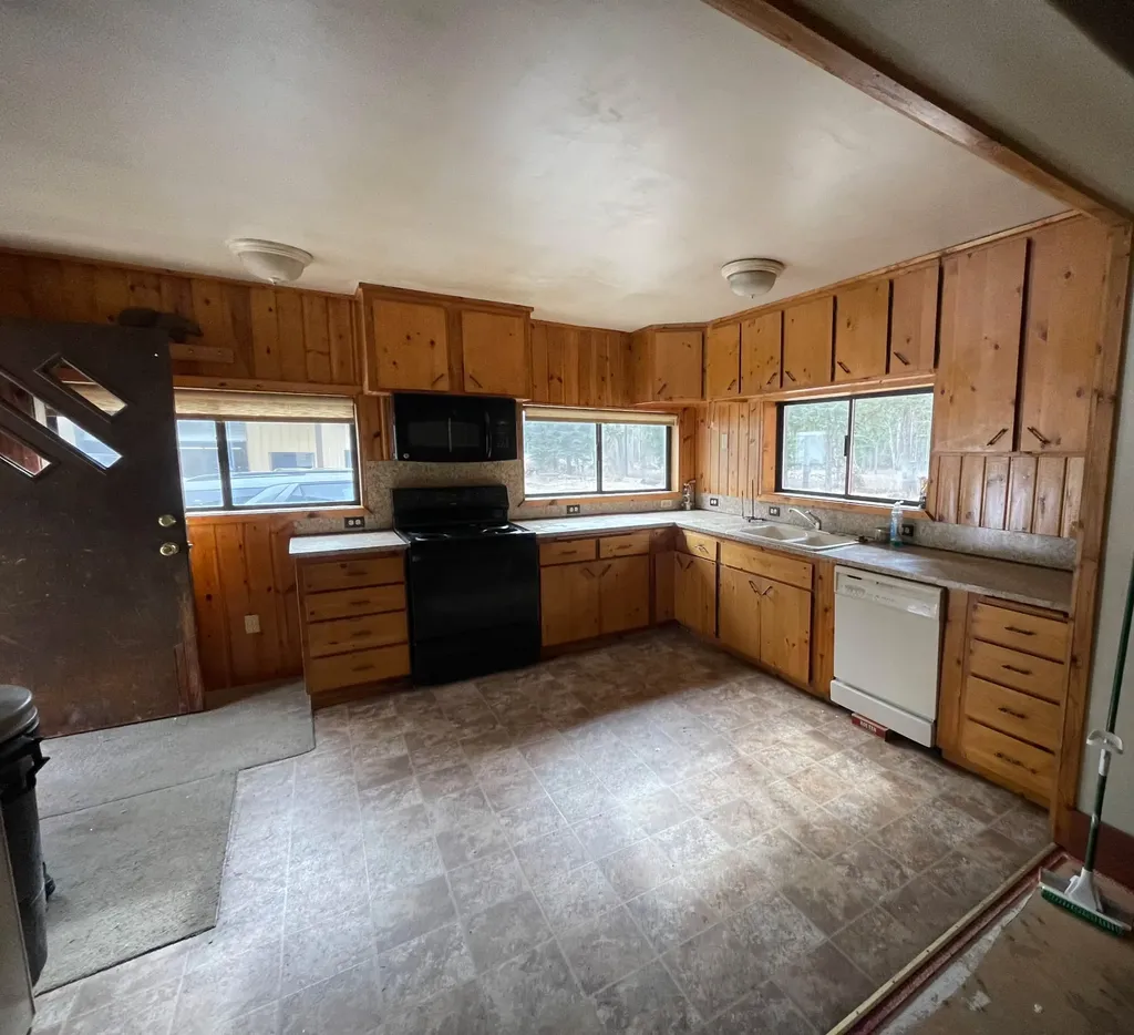 39771 Mount Highway 83 Bigfork MT 59911