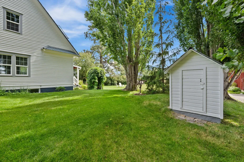 1380 Lower Valley Road Kalispell MT 59901