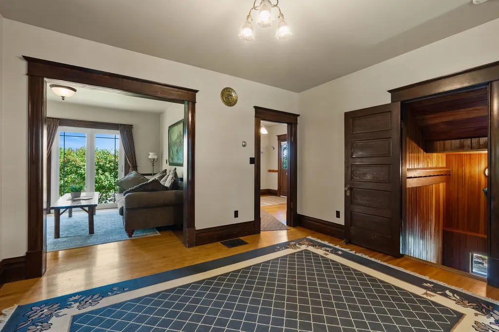 1380 Lower Valley Road Kalispell MT 59901