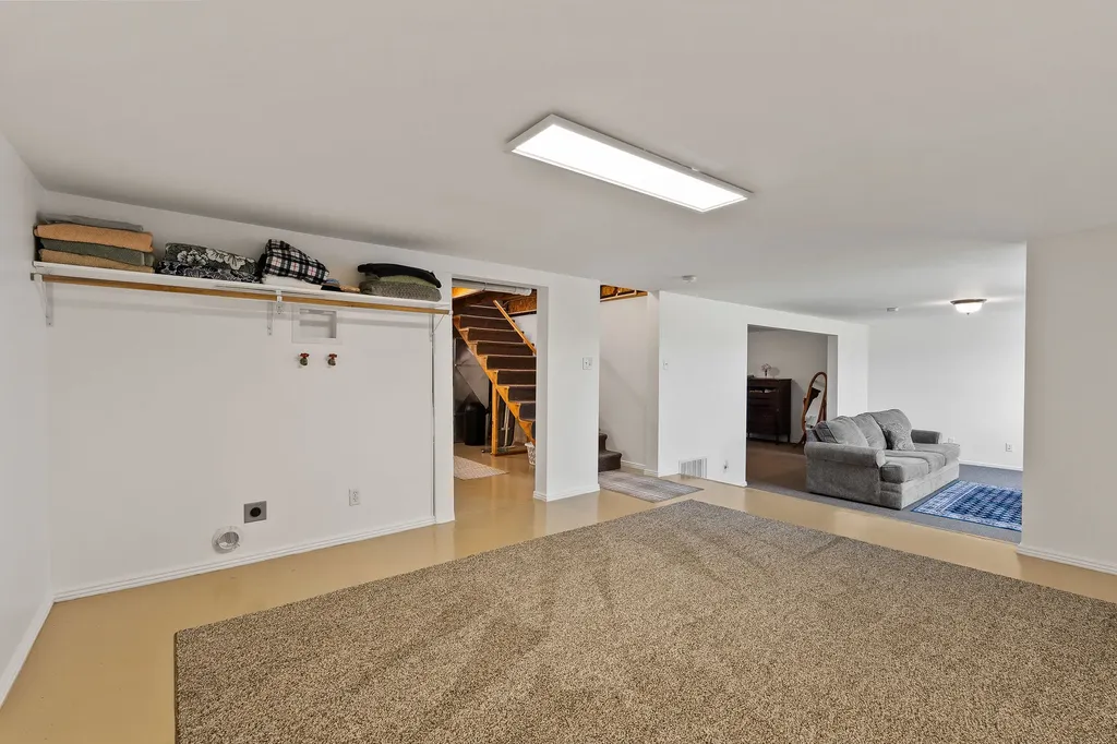 1380 Lower Valley Road Kalispell MT 59901