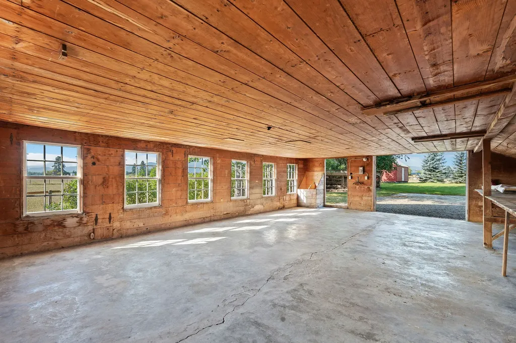 1380 Lower Valley Road Kalispell MT 59901