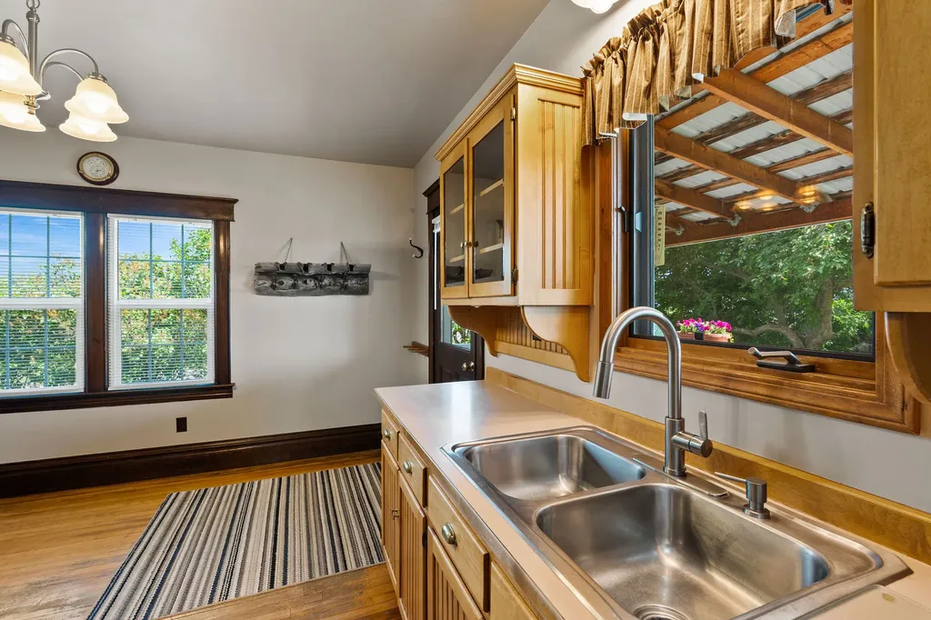 1380 Lower Valley Road Kalispell MT 59901