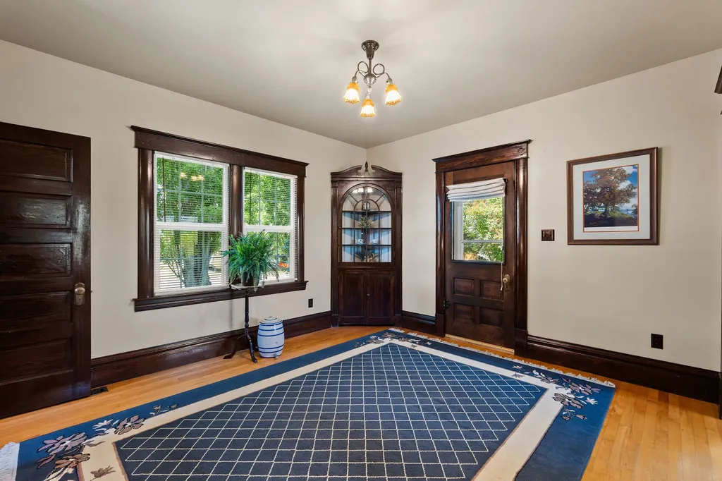 1380 Lower Valley Road Kalispell MT 59901