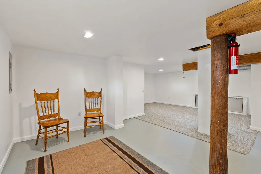1380 Lower Valley Road Kalispell MT 59901