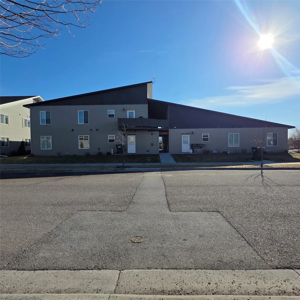 10 Diane Road Columbia Falls MT 59912