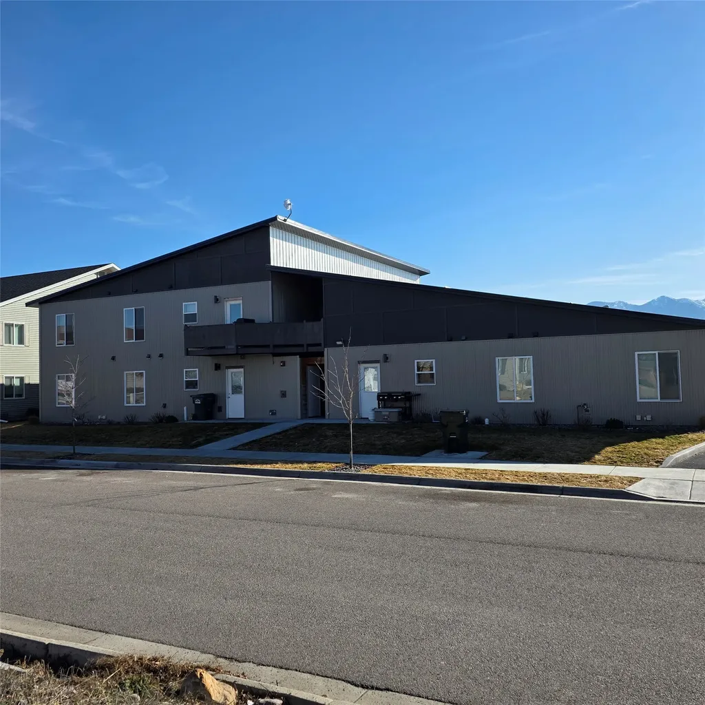 10 Diane Road Columbia Falls MT 59912