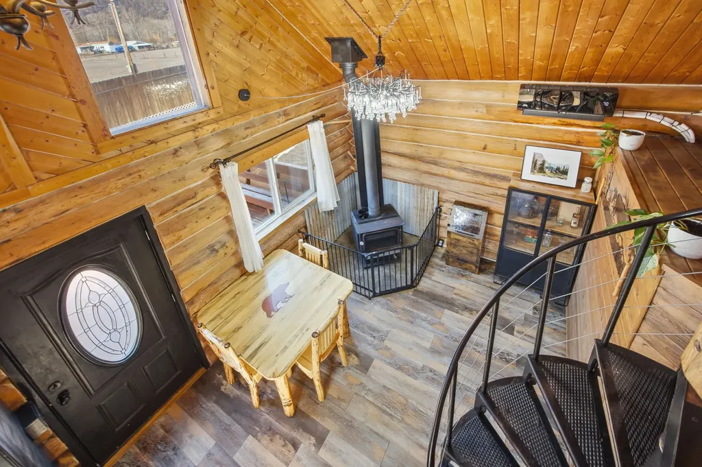 12407 Hawk Lane Clinton MT 59825