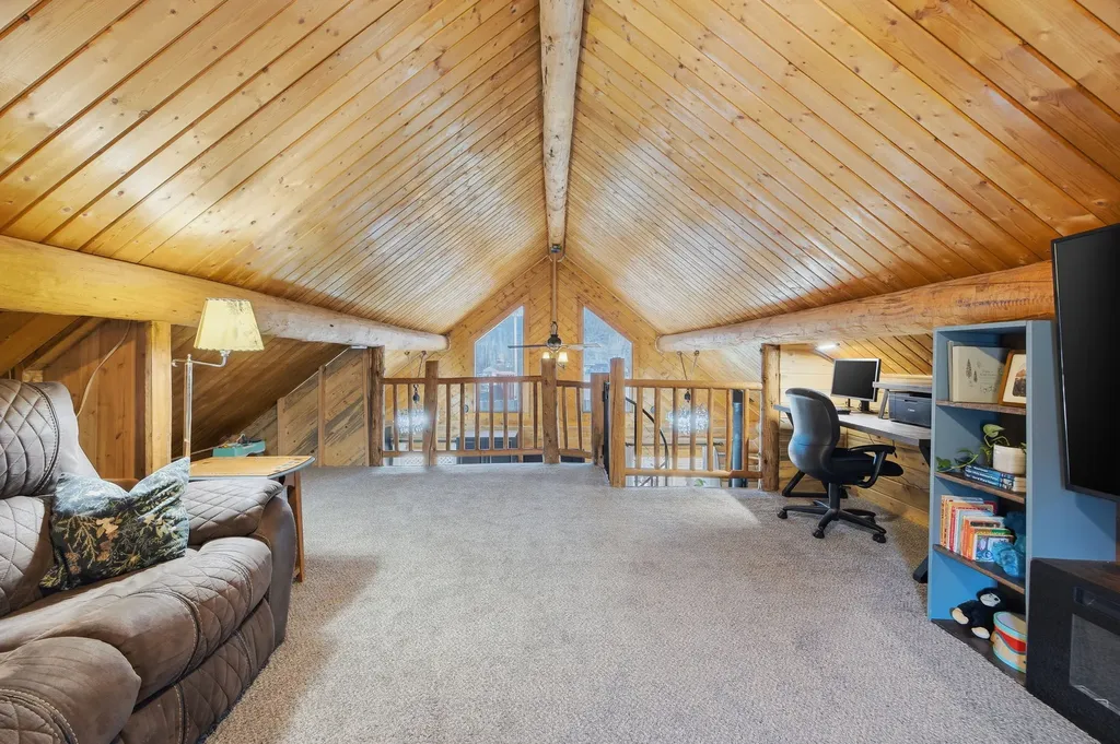 12407 Hawk Lane Clinton MT 59825