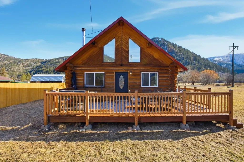 12407 Hawk Lane Clinton MT 59825
