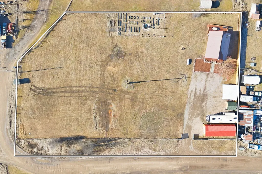 12407 Hawk Lane Clinton MT 59825