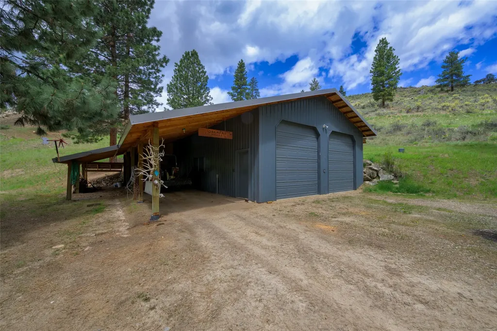 5380 Us Highway 93 S Conner MT 59827