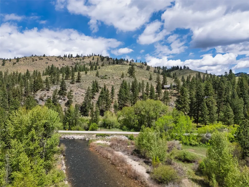 5380 Us Highway 93 S Conner MT 59827