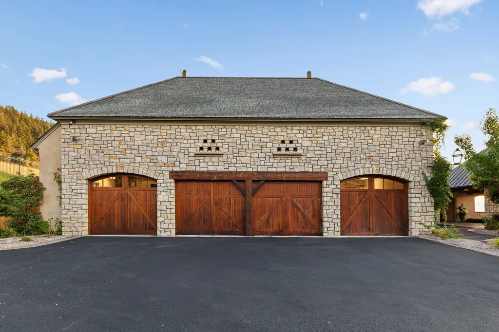 2761 Contour Road Missoula MT 59802
