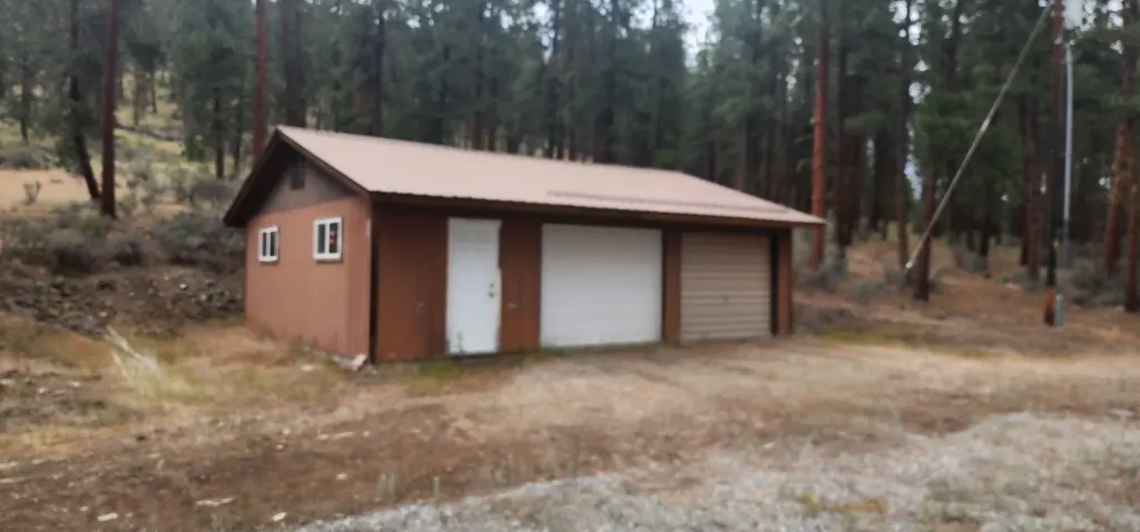 9 Cross Lane Plains MT 59859