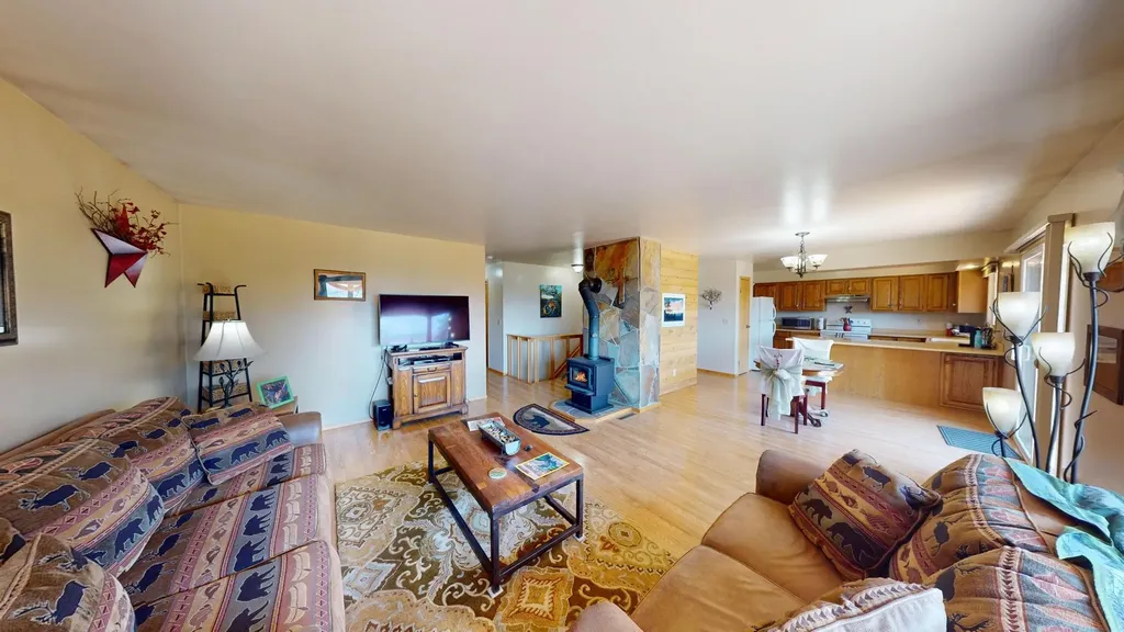 9 Cross Lane Plains MT 59859
