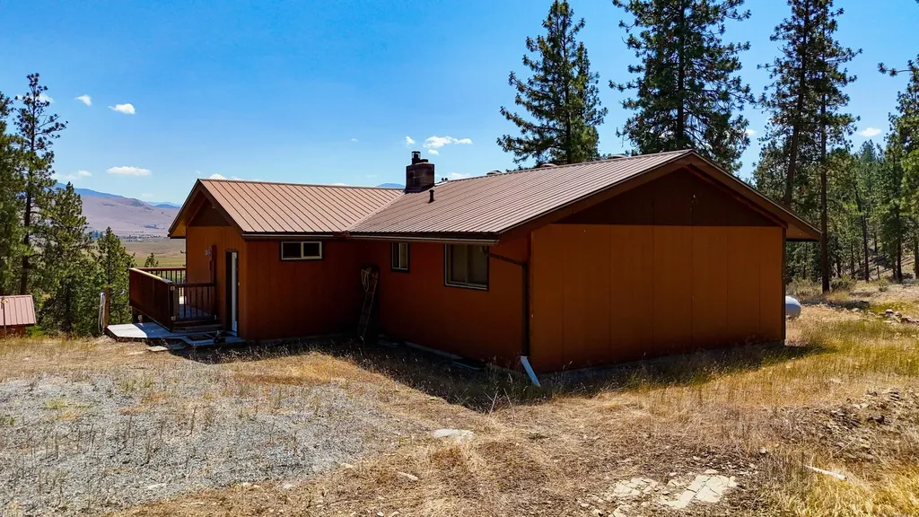 9 Cross Lane Plains MT 59859