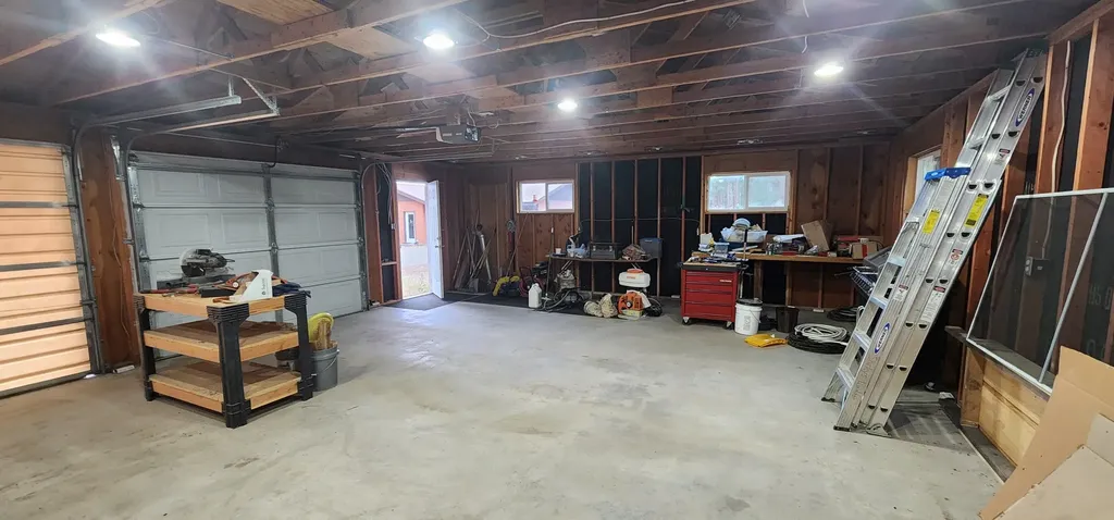 9 Cross Lane Plains MT 59859