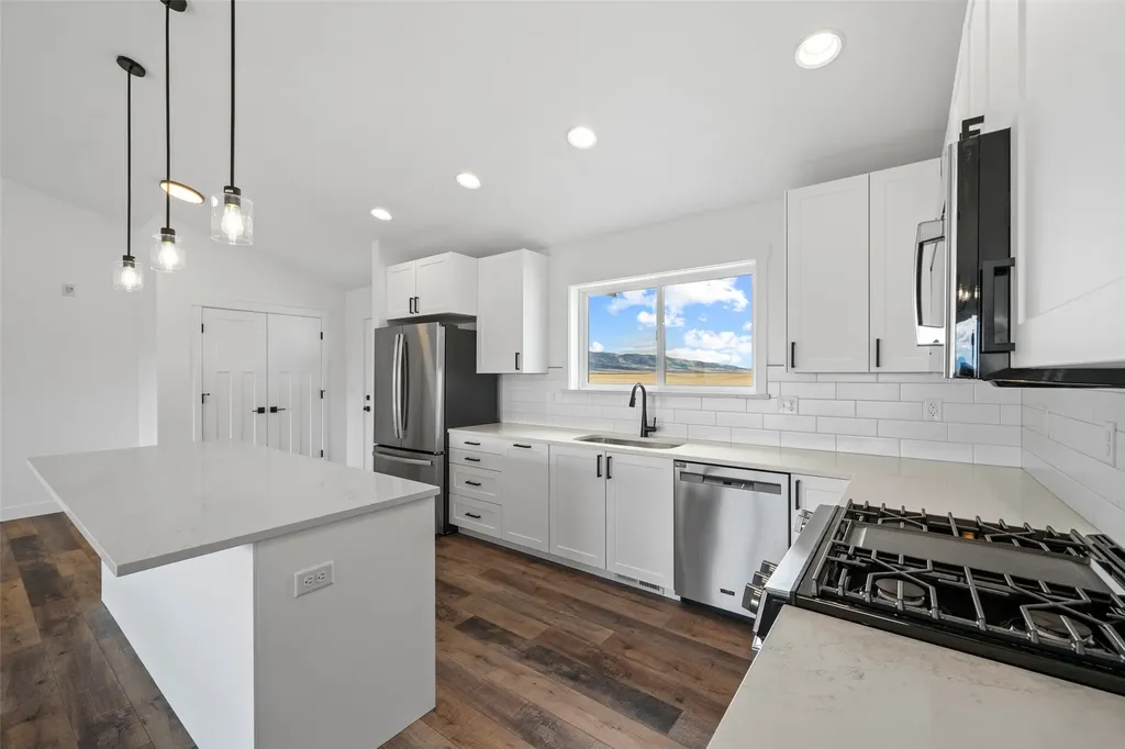 107 Skyview Lane Townsend MT 59644