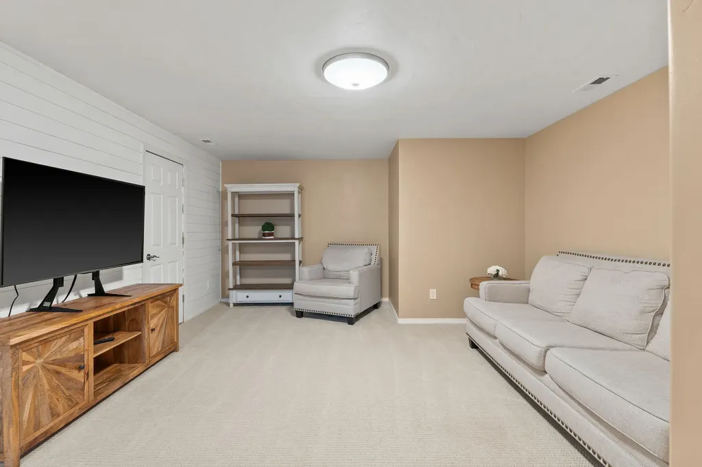 109 O'brien Terrace Bigfork MT 59911
