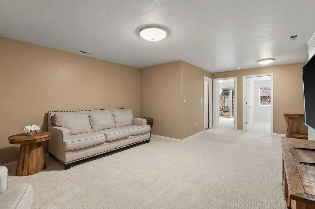 109 O'brien Terrace Bigfork MT 59911