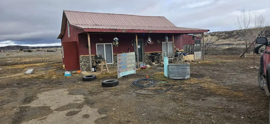 11221 Gate Road Three Forks MT 59752