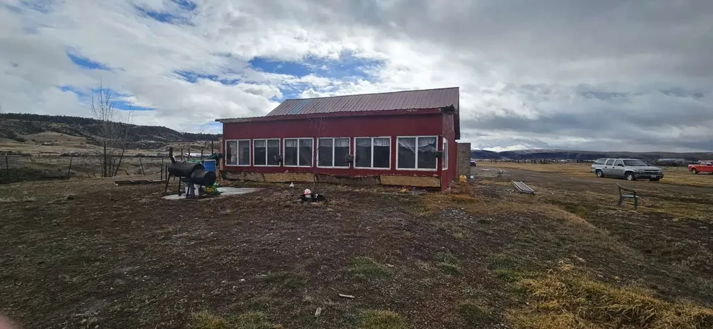 11221 Gate Road Three Forks MT 59752