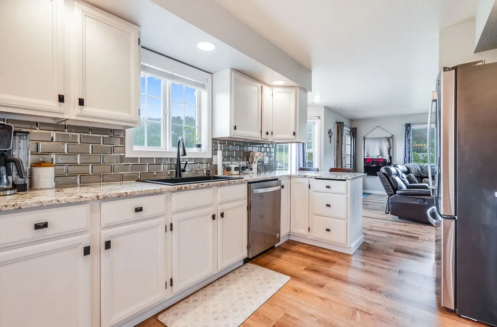 30 Knapp Lane Kalispell MT 59901