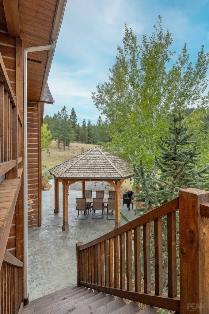 214 Solomon Mountain Road Clancy MT 59634
