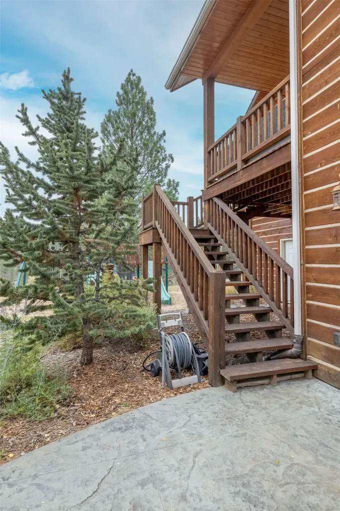 214 Solomon Mountain Road Clancy MT 59634