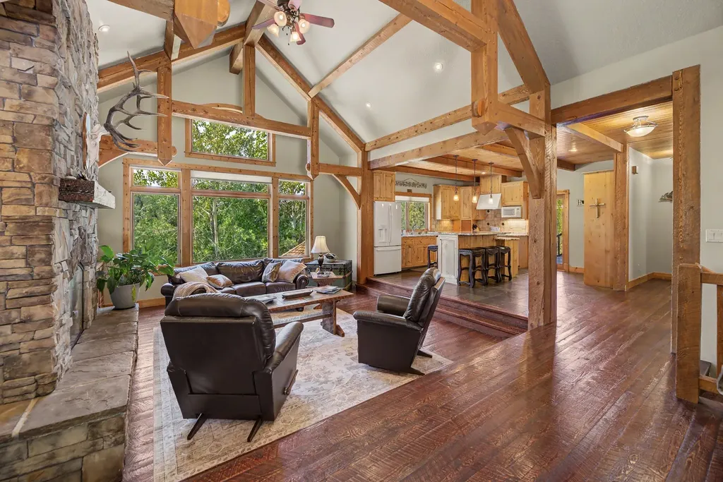 214 Solomon Mountain Road Clancy MT 59634