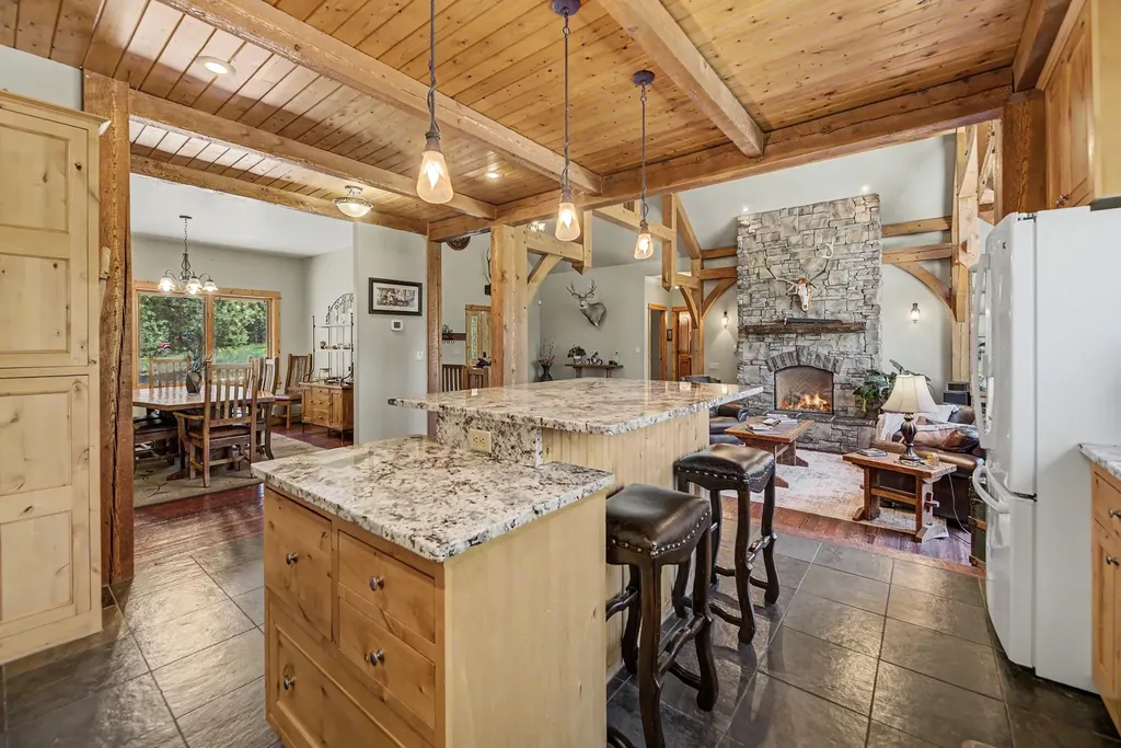 214 Solomon Mountain Road Clancy MT 59634