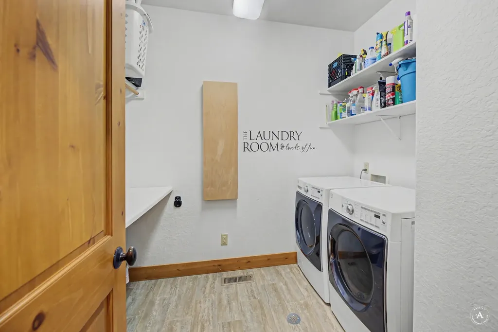 214 Solomon Mountain Road Clancy MT 59634
