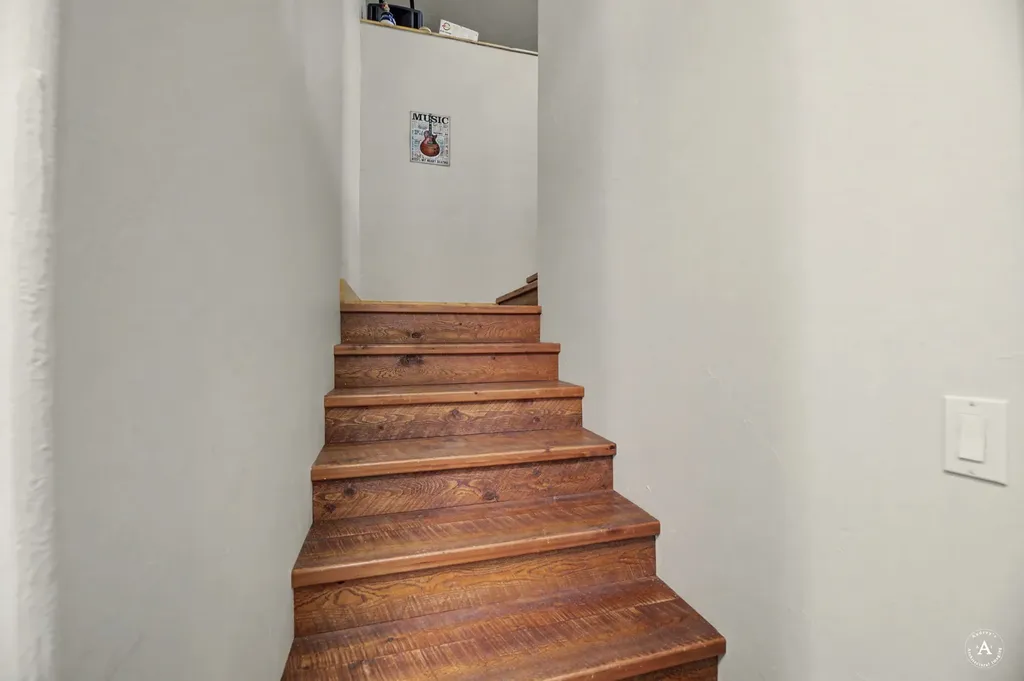214 Solomon Mountain Road Clancy MT 59634