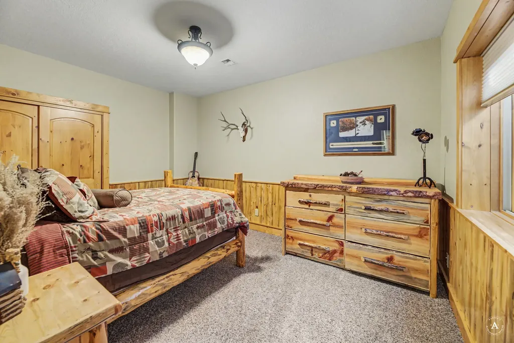 214 Solomon Mountain Road Clancy MT 59634