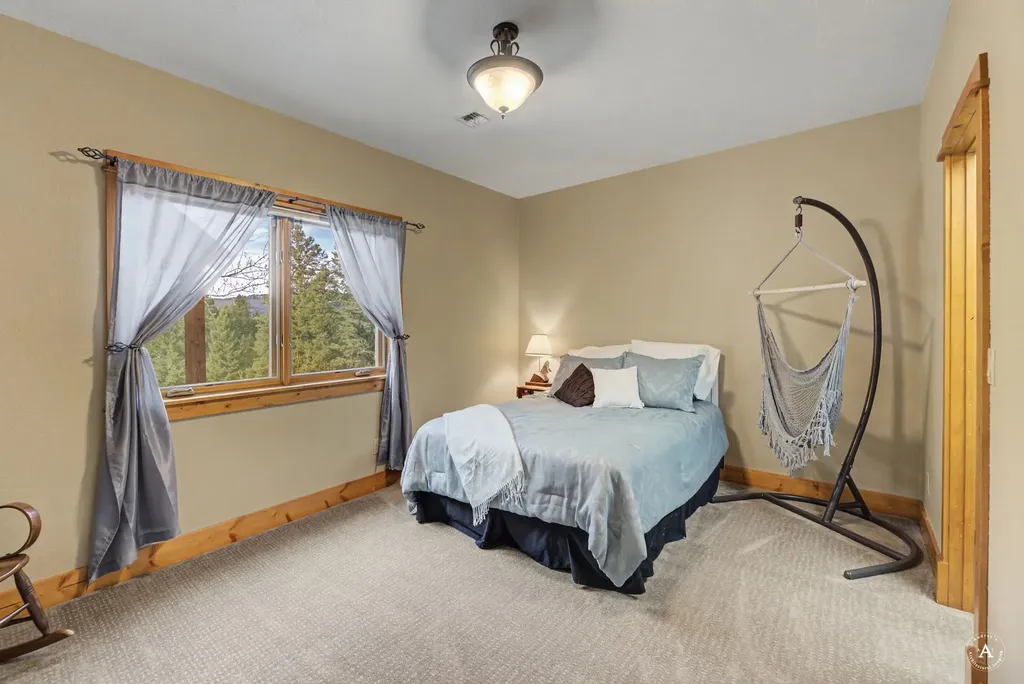 214 Solomon Mountain Road Clancy MT 59634