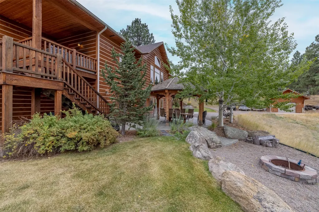 214 Solomon Mountain Road Clancy MT 59634