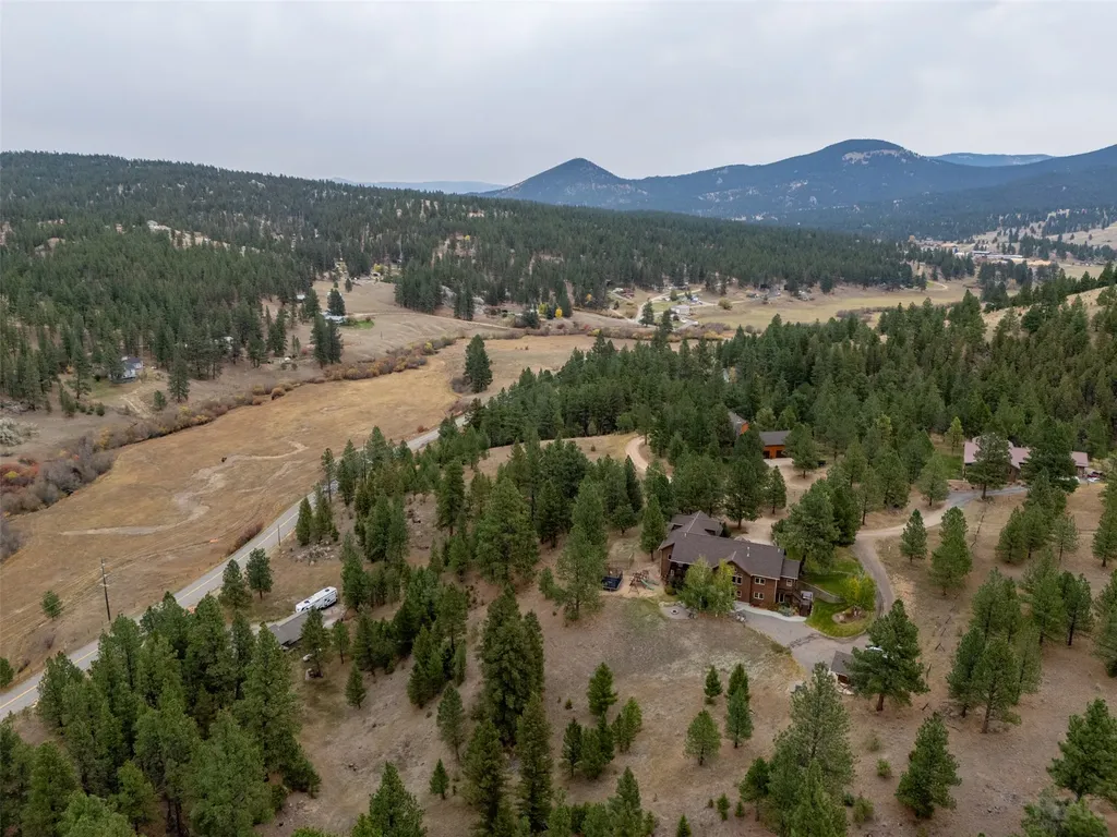 214 Solomon Mountain Road Clancy MT 59634