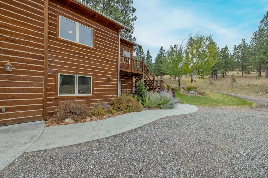 214 Solomon Mountain Road Clancy MT 59634