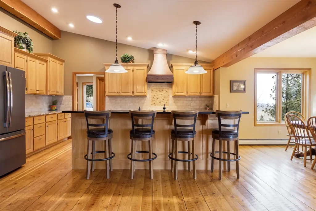 15940 Highland Drive Florence MT 59833